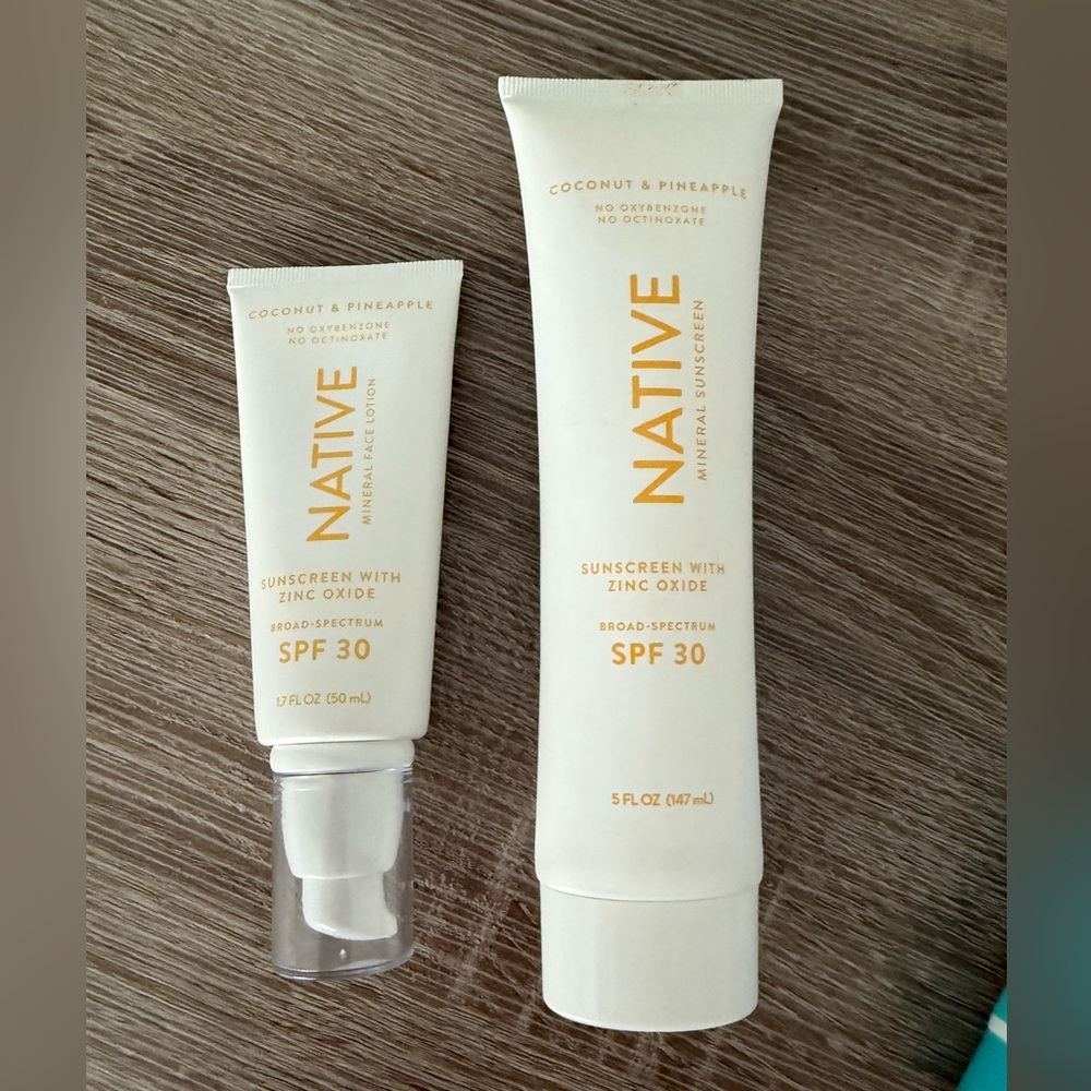 NATIVE SPF30 coconut & pineapple sunscreen with zinc oxide mineral face & body